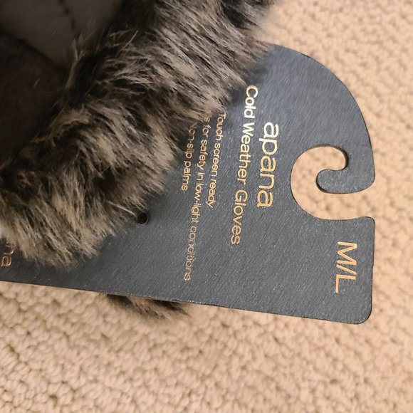 NWT Apana Winter Cold Weather Gloves Size M/L Touch Screen Thumb Faux Fur - Picture 3 of 4